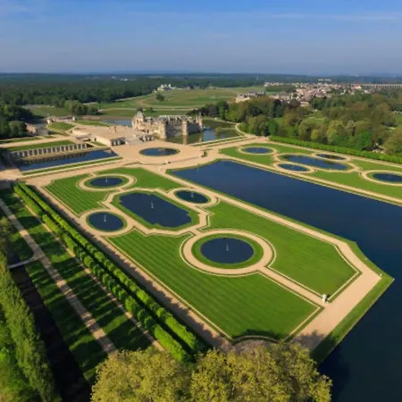 Hotel Kyriad - Chantilly Nord 3*
