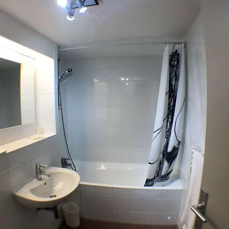 Kyriad - Chantilly Nord Hotel