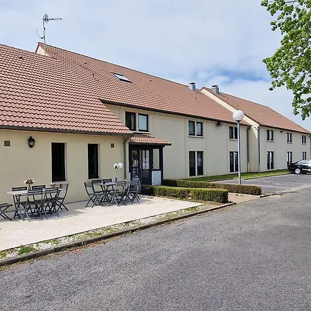 Kyriad - Chantilly Nord Hotel