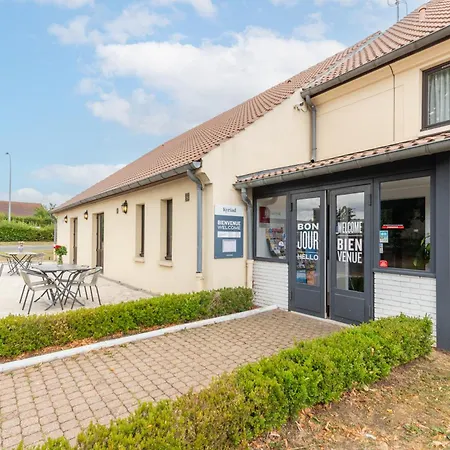 Hotel Kyriad - Chantilly Nord 3*