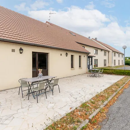 Kyriad - Chantilly Nord Hotel Creil