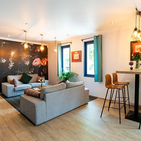 Hotel Kyriad - Chantilly Nord