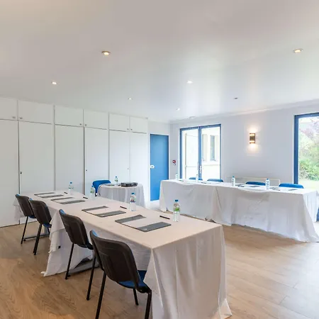 Hotel Kyriad - Chantilly Nord 3*