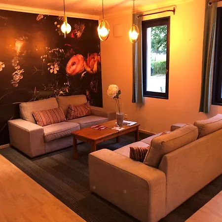 Hotel Kyriad - Chantilly Nord 3*