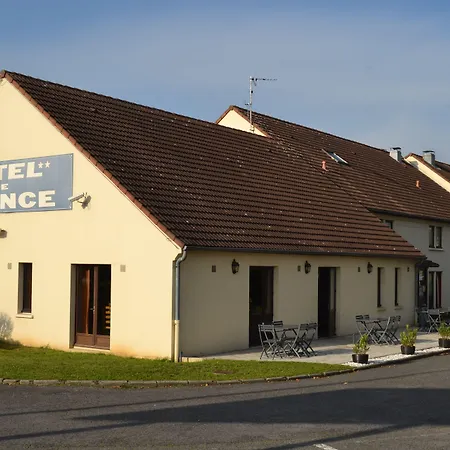Hotel Kyriad - Chantilly Nord 3*