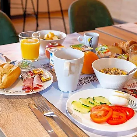 Hotel Kyriad - Chantilly Nord Creil