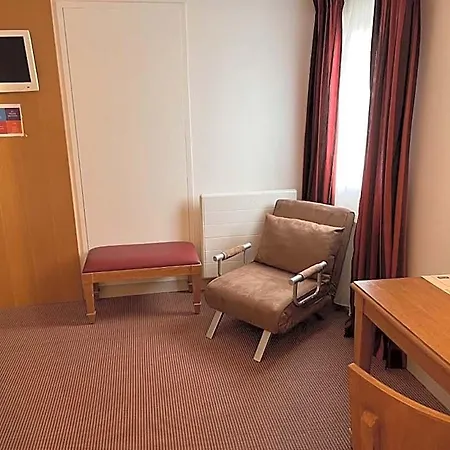 Kyriad - Chantilly Nord Hotel Creil