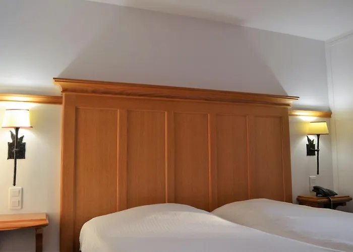 Hotel Kyriad - Chantilly Nord