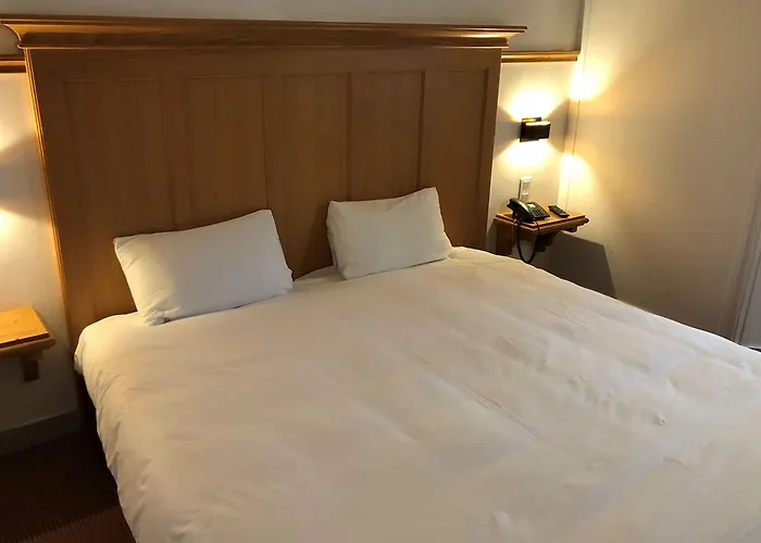 Kyriad - Chantilly Nord