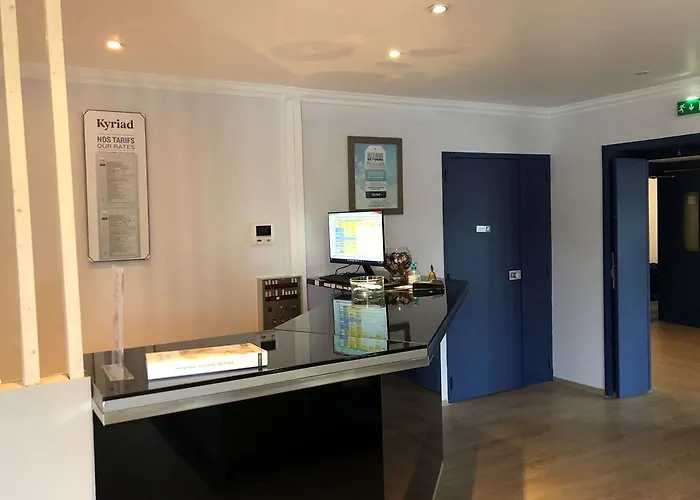 Hotel Kyriad - Chantilly Nord 3*