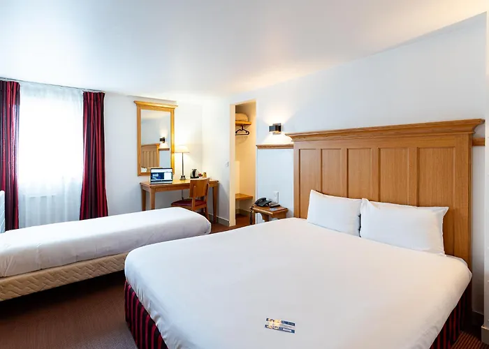 Kyriad - Chantilly Nord Hotel