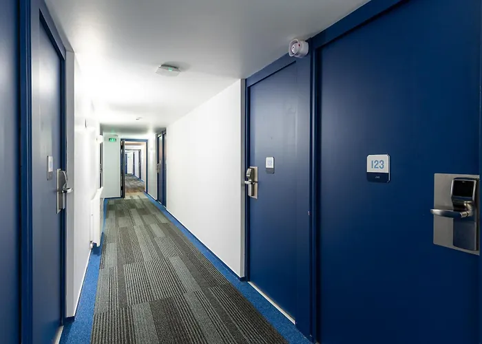 Hotel Kyriad - Chantilly Nord