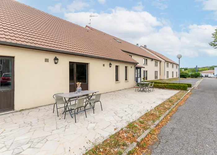 Kyriad - Chantilly Nord Hotel Creil