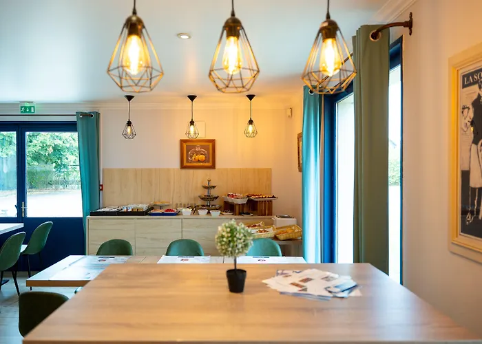 Kyriad - Chantilly Nord 3*