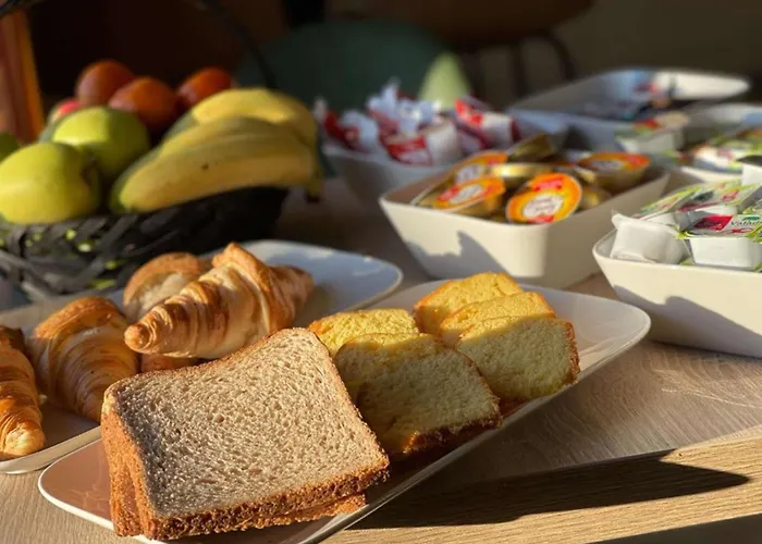 Hotel Kyriad - Chantilly Nord Creil