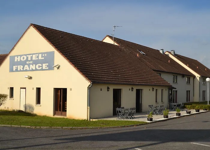 Hotel Kyriad - Chantilly Nord 3*