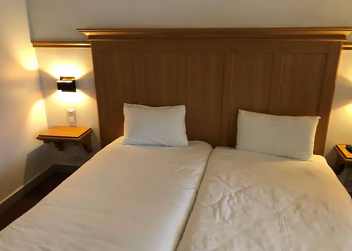 Kyriad - Chantilly Nord 3*